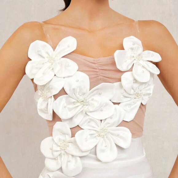 White Party Women's Flower Decor Strapless Mermaid Dress - Picture 4 of 7